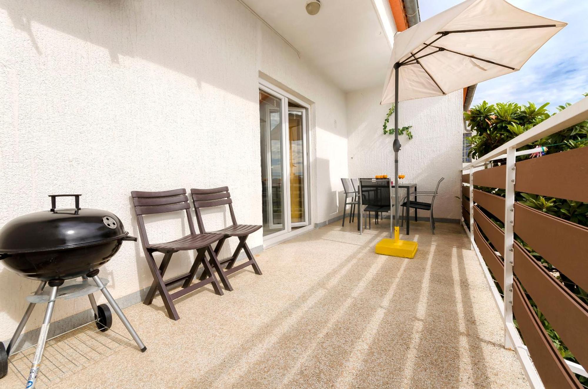 Apartments Sanja Tribalj Εξωτερικό φωτογραφία